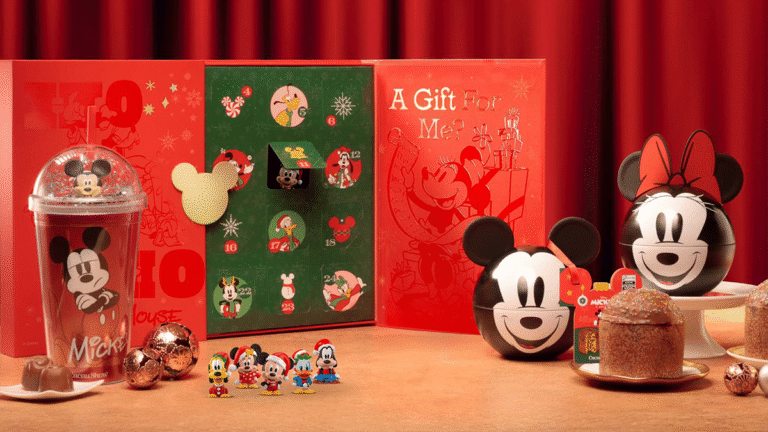 Cacau Show anuncia linha especial de Natal com Mickey e Amigos para 2026